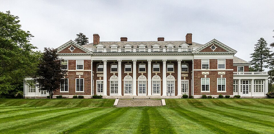 Campus of Stonehill College, Easton, MA
