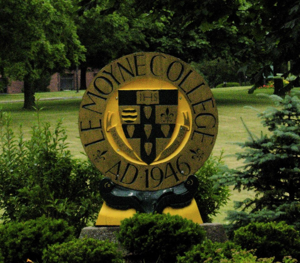 Campus of Le Moyne College, Syracuse, NY