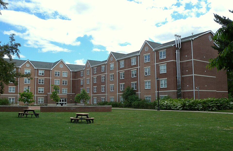Campus of Fairleigh Dickinson University-Metropolitan Campus, Teaneck, NJ