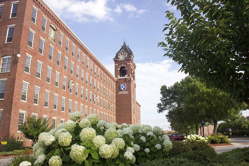 Campus of University of New Hampshire at Manchester, Manchester, NH