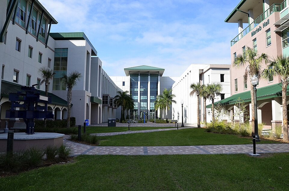 Campus of Florida Gulf Coast University, Fort Myers, FL