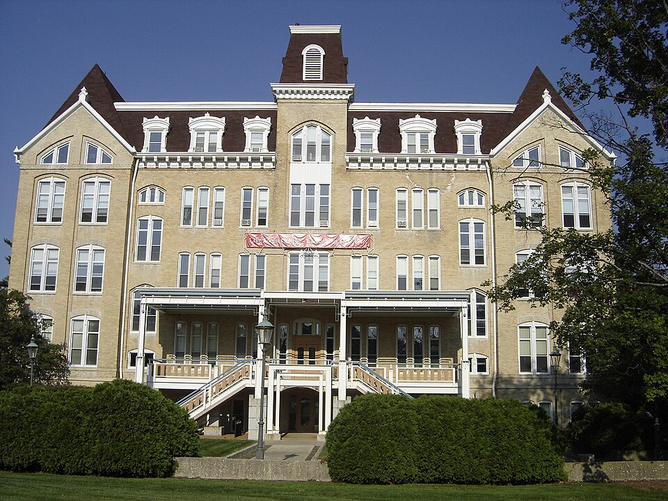 Campus of Lake Forest College, Lake Forest, IL