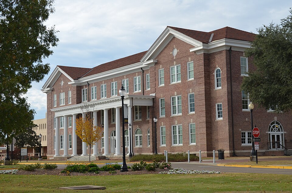 Campus of University of Southern Mississippi, Hattiesburg, MS