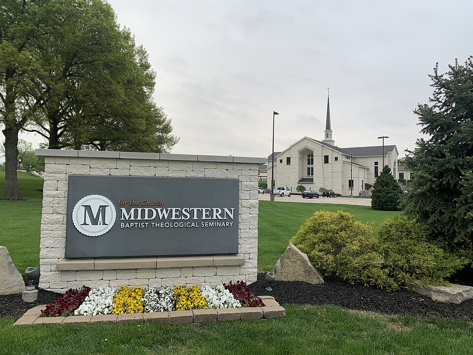 Campus of Midwestern Baptist Theological Seminary, Kansas City, MO