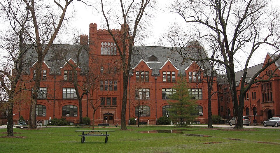 Campus of University of Wisconsin-Milwaukee, Milwaukee, WI