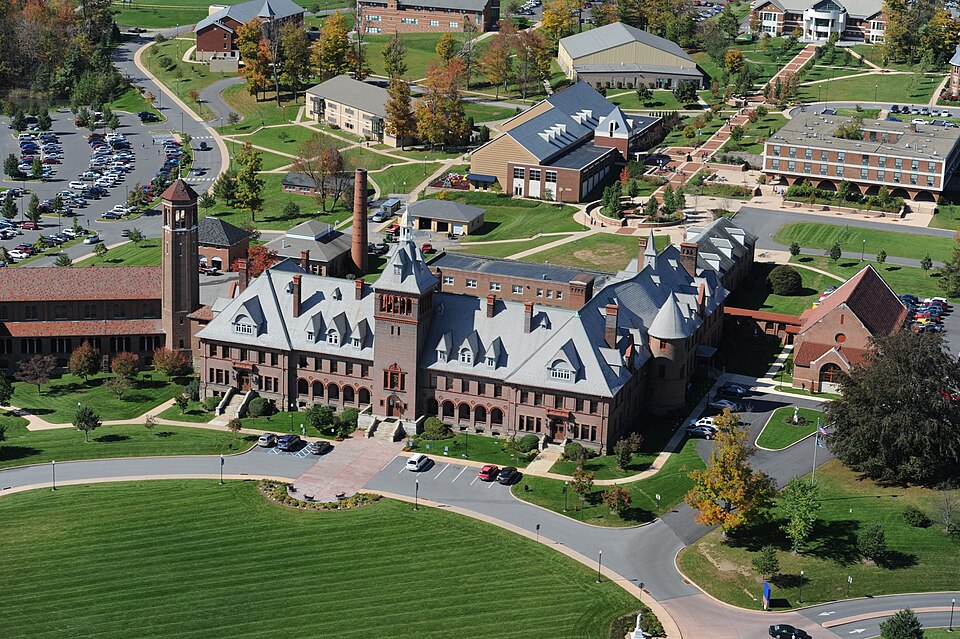 Campus of Mount Aloysius College, Cresson, PA