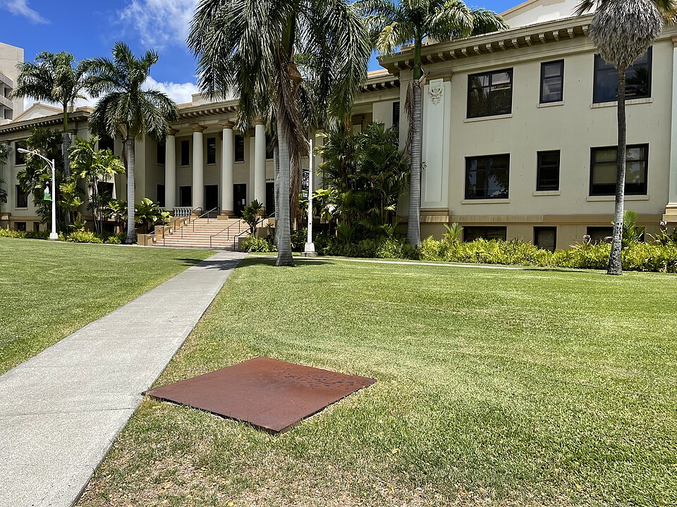 Campus of University of Hawaii at Manoa, Honolulu, HI