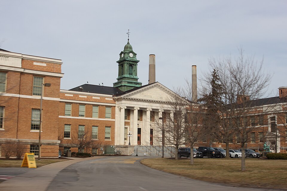 Campus of State University of New York at Oswego, Oswego, NY