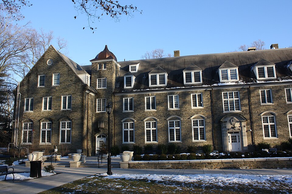 Campus of Pennsylvania State University-Penn State Abington, Abington, PA