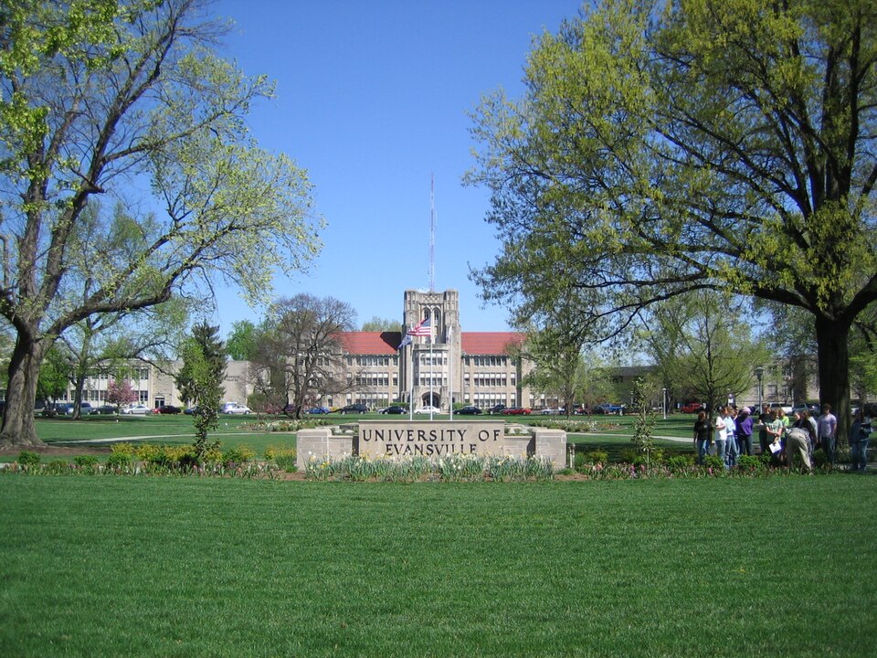 Campus of University of Evansville, Evansville, IN