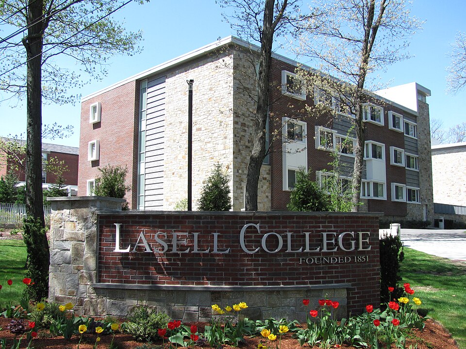 Campus of Lasell University, Newton, MA